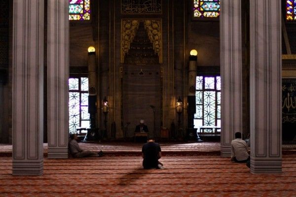 Penuh Kebaikan Makna Bulan Suci Ramadan bagi Umat Muslim