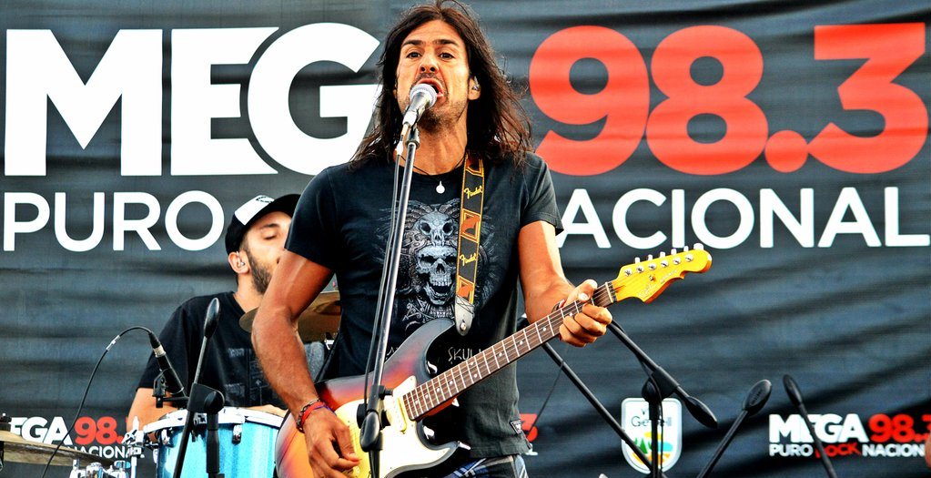 Espectacularte LA MANCHA DE ROLANDO PRESENTÓ