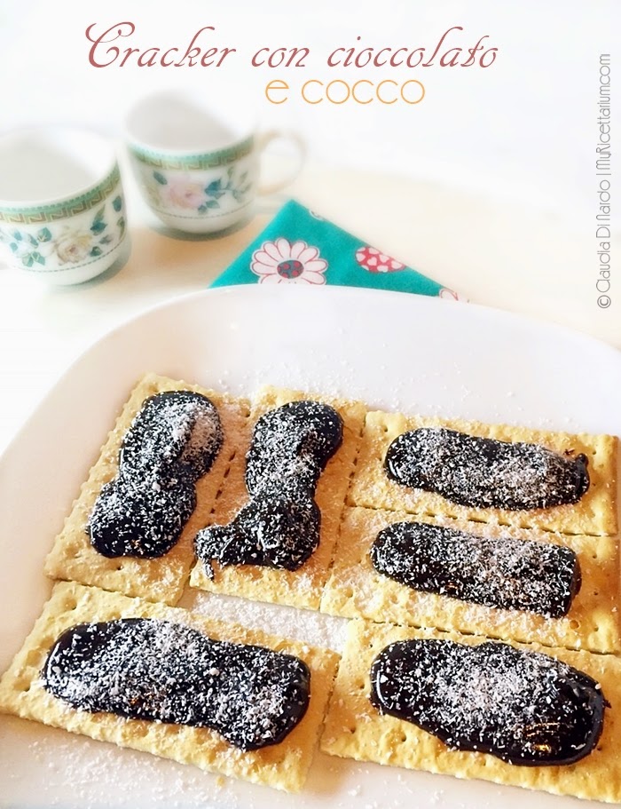 cracker con cioccolato e cocco