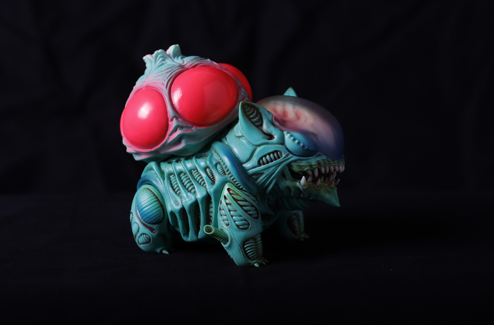 Xenomorph x Pokémon "BULBASAUR" from Gabencui (Tooth Fairy Studio)