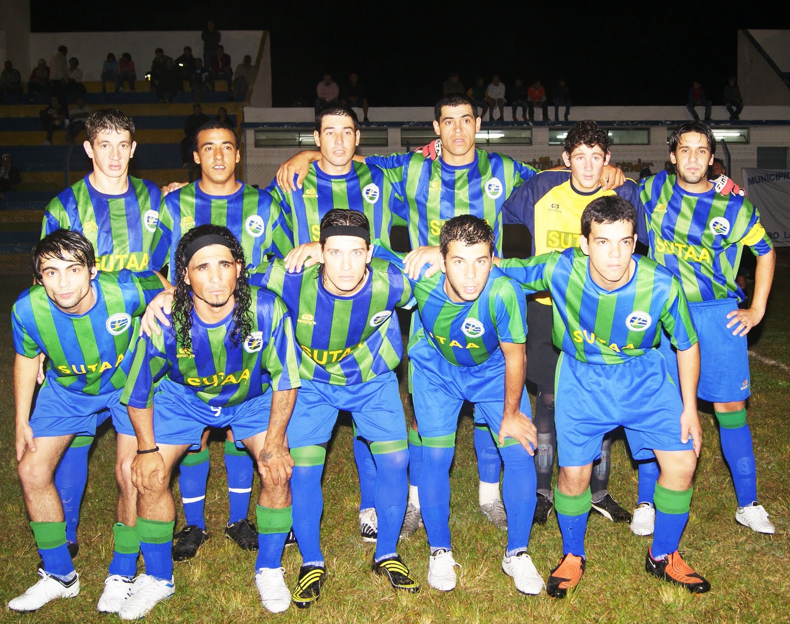 FÚTBOL DE CERRO LARGO WEB LOS CLUBES DE CERRO LARGO EN LA COPA