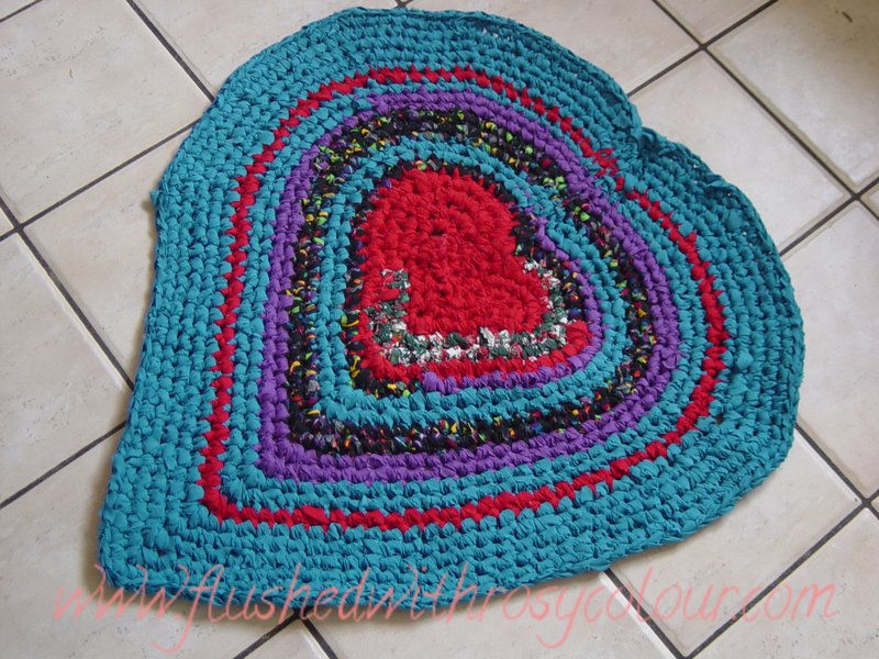 Flushed with Rosy Colour: Love Heart Rag Rug