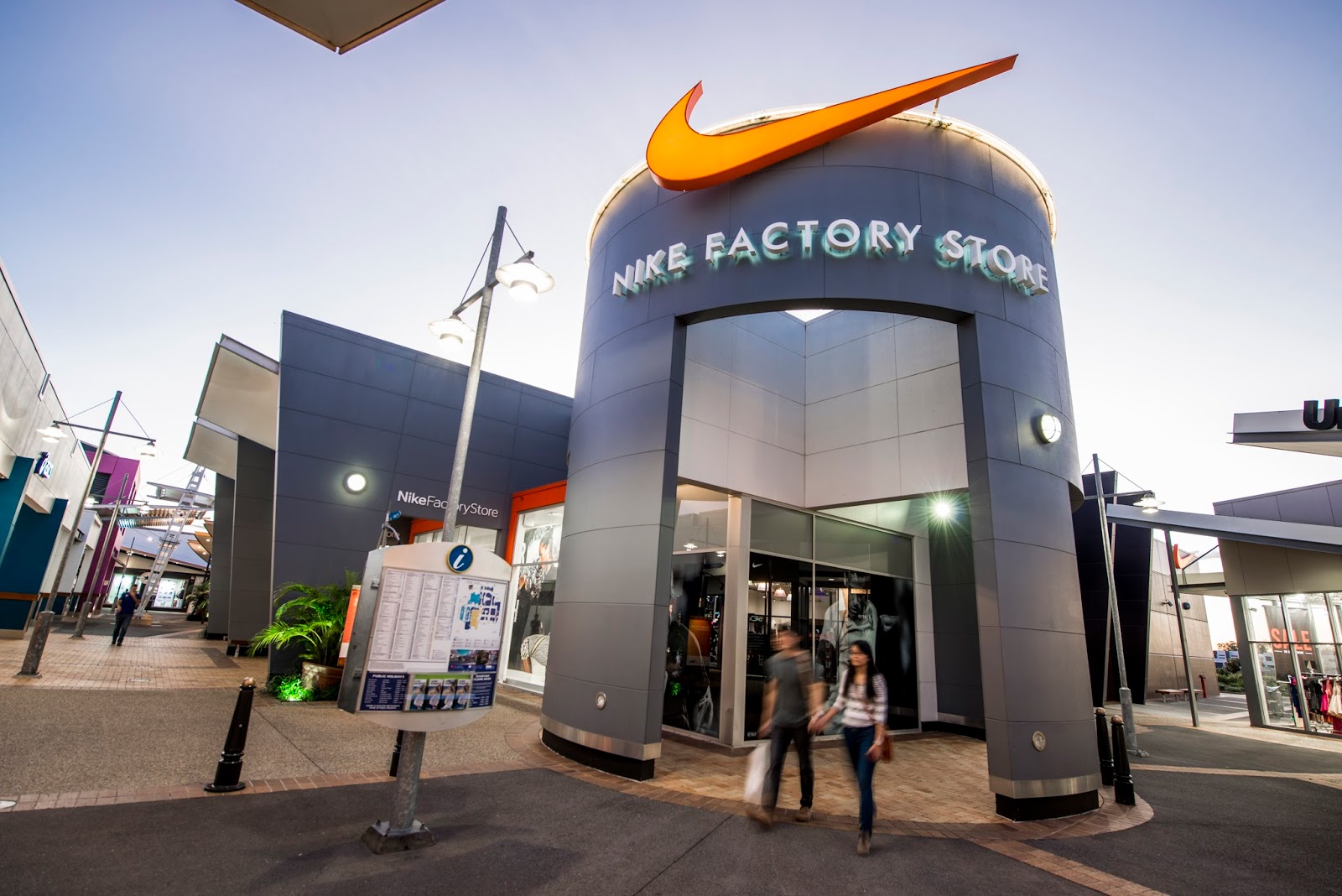 nike harbour town outlet