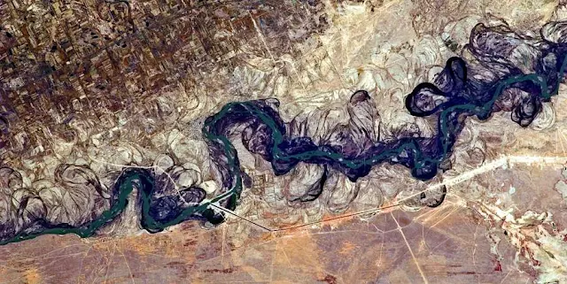 Image Attribute: Syr Darya River Floodplain, Kazakhstan, Central Asia / Source: Wikimedia Commons