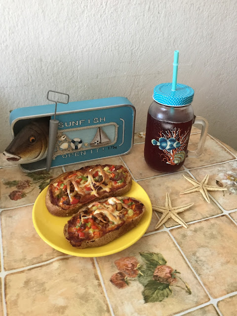 Bayat Ekmek Pizzası Yapılışı