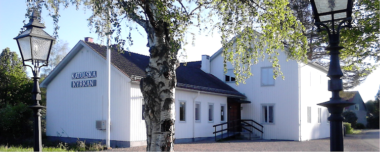 Heliga familjens katolska kyrka i Ovanåker