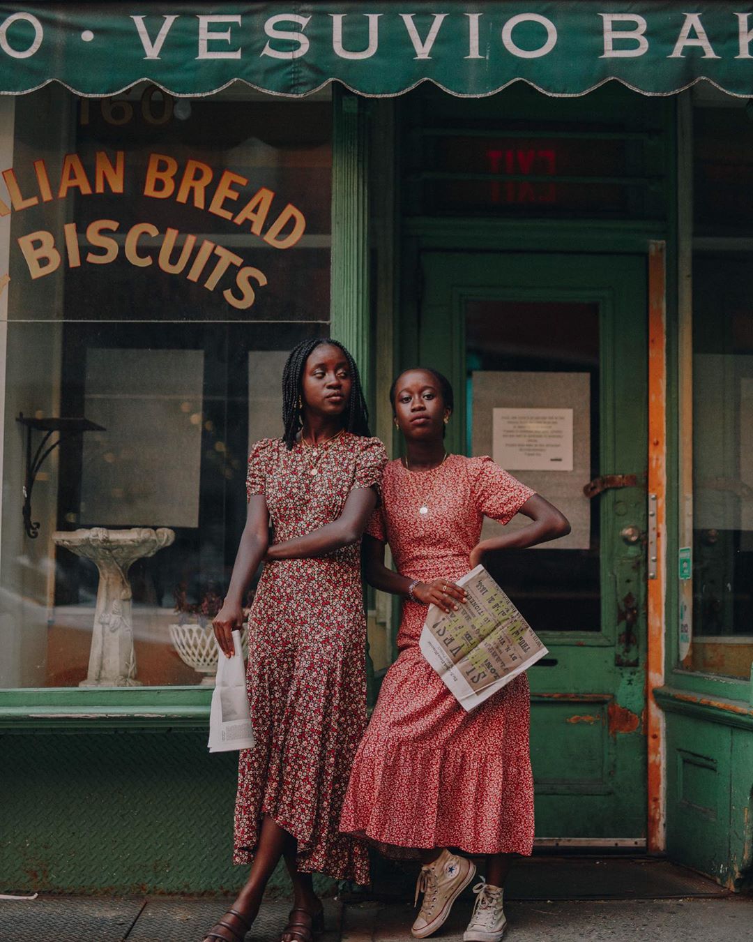 These Inspiring Sisters Always Have On The Chicest Dresses