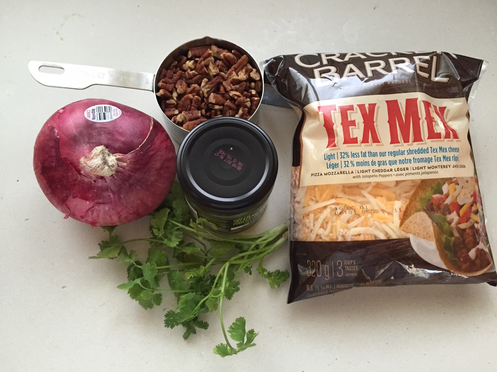 it's my girls' world Pecan and pepper jelly dip