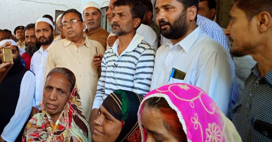Police raid 40 minority houses in Gujarat village, beat up women ...