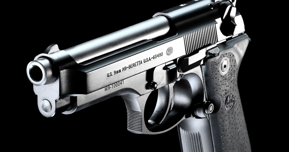 Beretta m9 pistol calgarylassa