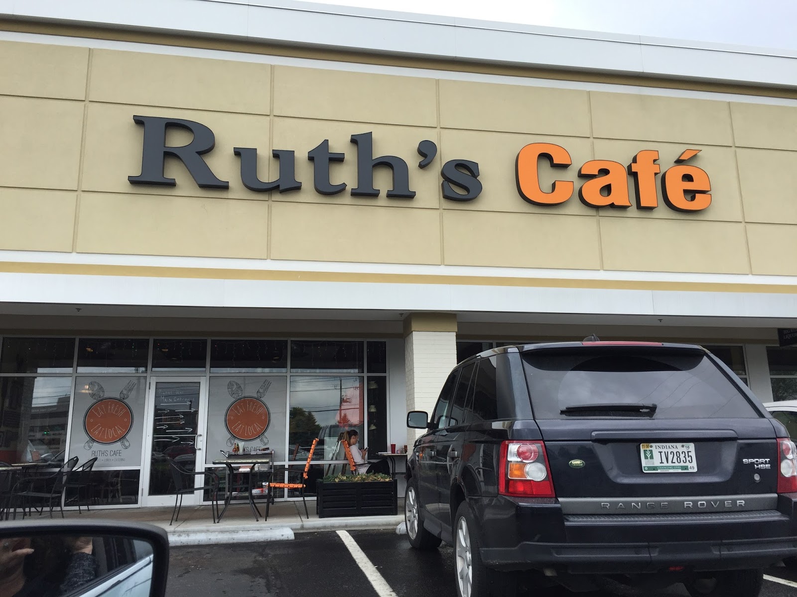 Indianapolis Restaurant Scene Ruth’s Café