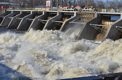 Johnson Street Dam, Elkhart Photo by Trisha Field
