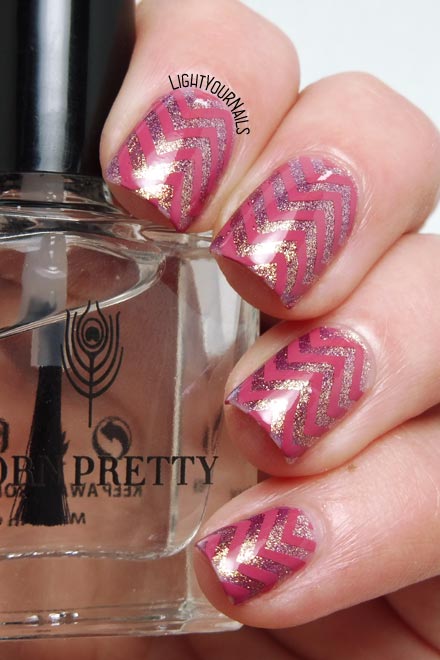 Pink chevrons stamping nail art zig zag rosa #nailart #nailstamping #stamping #lightyournails