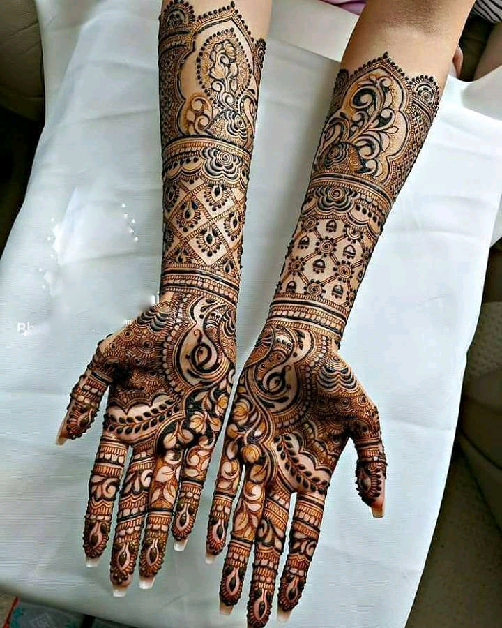 Bridal mehndi photoshoot , Fancy Fashion Points