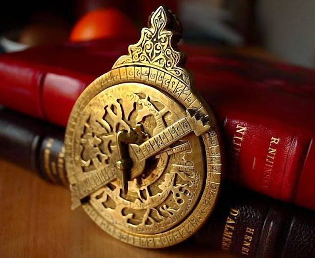 inventos  por mujeres El astrolabio