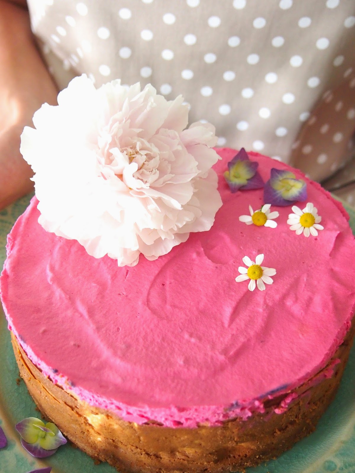 dieZuckerbäckerei: Käsekuchen mit Himbeersahne