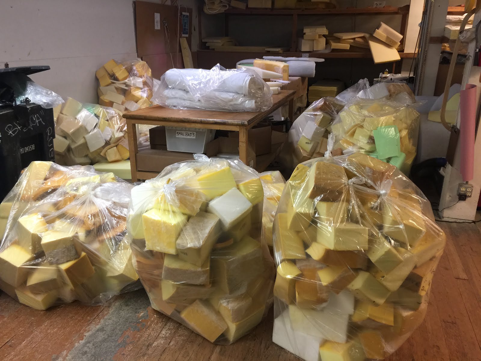 CUSHION WORKS Recycling Foam