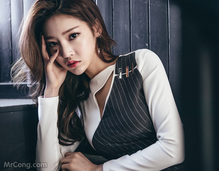Beautiful Park Jung Yoon in the February 2017 fashion photo shoot (529 photos) photo 14-9