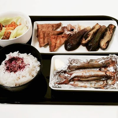 二人暮らしの1週間ごはんと食費記録 7/30~8/5:ファミマ居酒屋