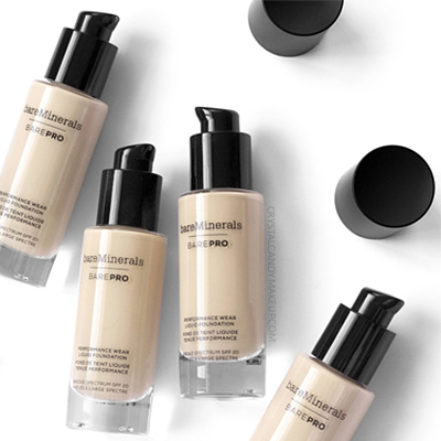 Fond de teint liquide BarePRO de BareMinerals 