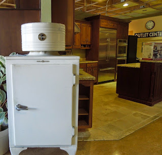 Early Refrigerator on Display at Idler's Appliances in Paso Robles.