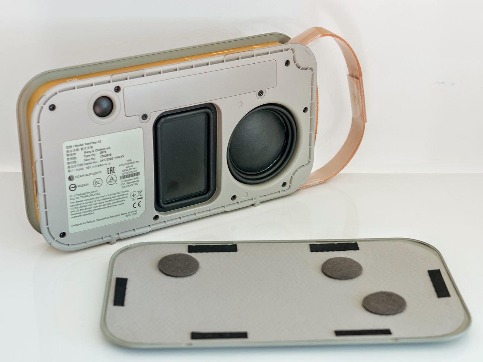 beoplay a2 cover