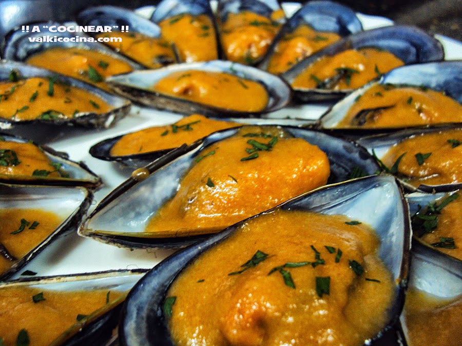 MEJILLONES A LA MARINERA