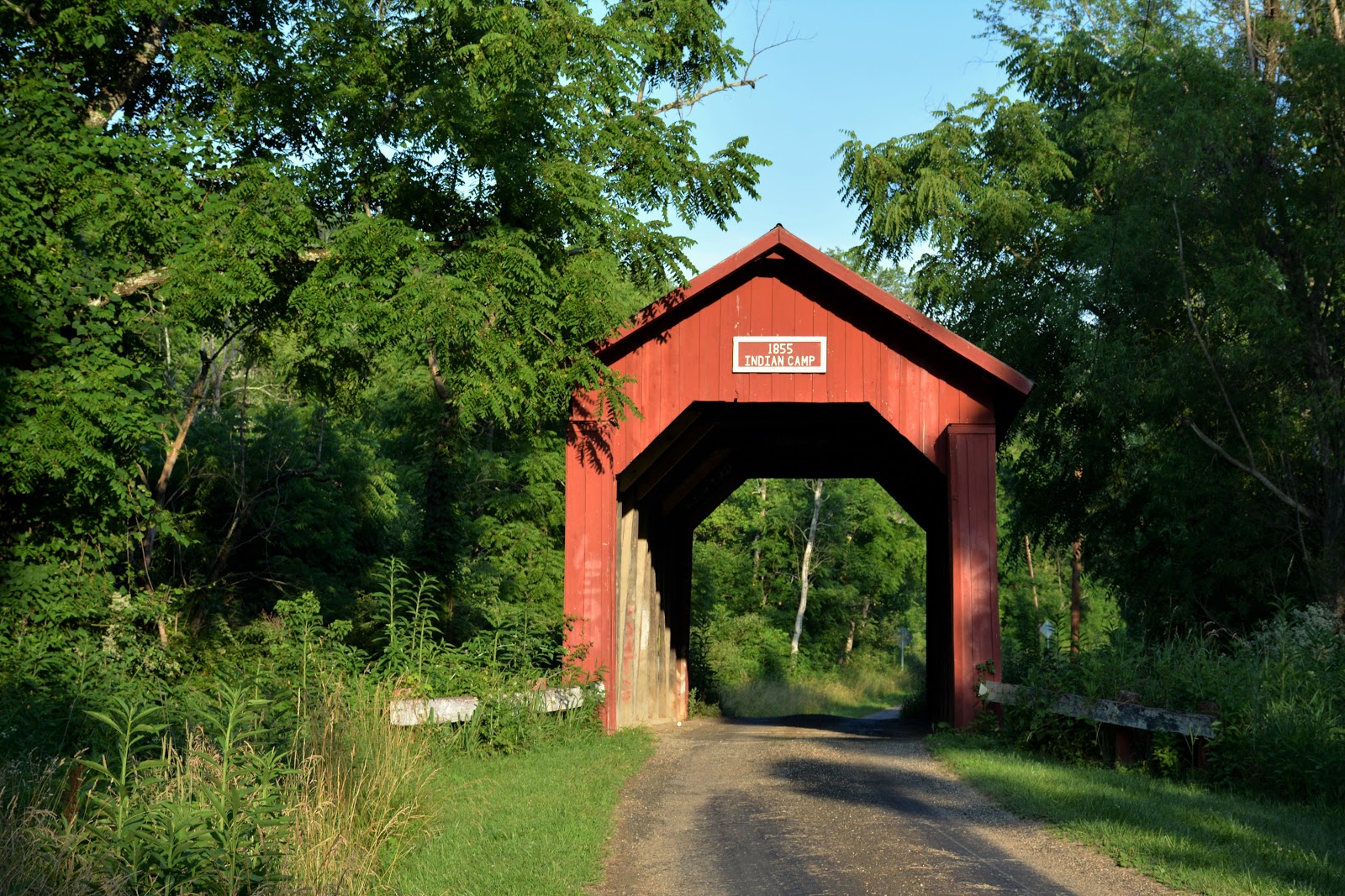 COVERED BRIDGES IN OHIO + INDIAN CAMP COVERED BRIDGE CAMBRIDGE, OHIO