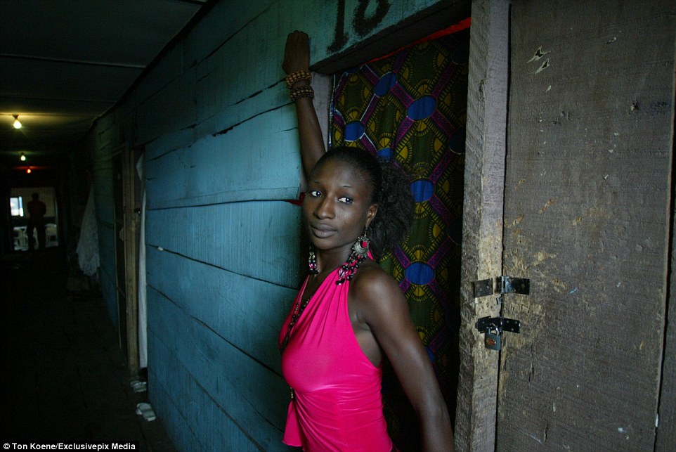 Gistxclusive Prostitutes Pose For Photos Inside Nigerian Slum Brothel