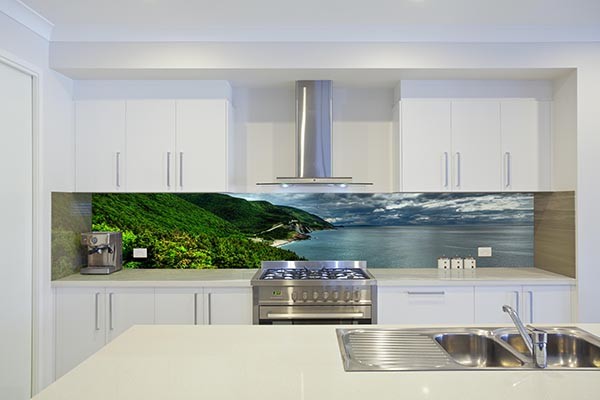 Tổng hợp những mẫu vách bếp kính cường lực in tranh 3D đẹp hết ý Tổng hợp những mẫu vách bếp kính cường lực in tranh 3D đẹp hết ý