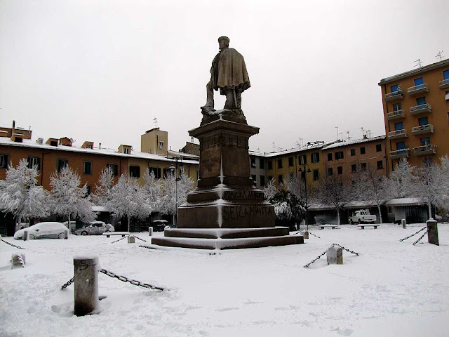 Piazza Garibaldi under the snow, Livorno