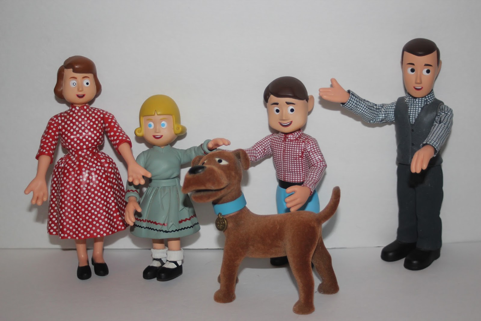 OF THE DOLLS DollADay 2017 61Davey and Goliath and Family