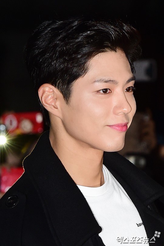 박보검 어제 코앞에서 보는것 같은 종방연 사진 | 인스티즈