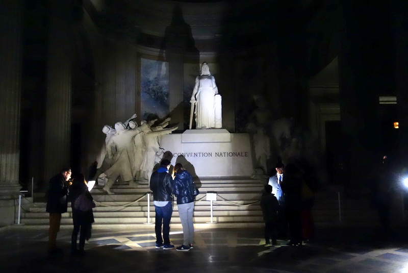 Coup de Coeur : La Nuit au Panthéon, découverte d'un monument méconnu à la  lueur des lampes torche, un événement soutenu par le CMN - Paris la douce,  magazine parisien, culture, sorties