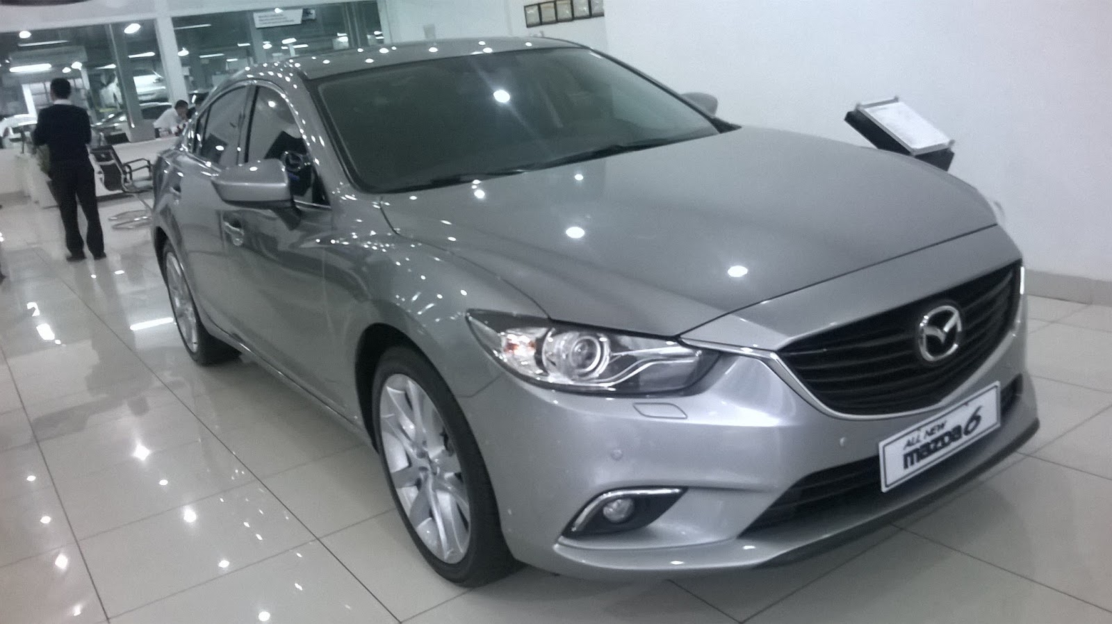 Xe Mazda 6 2.5 đời 2016, màu bạc, giá tốt | Bam.Vn