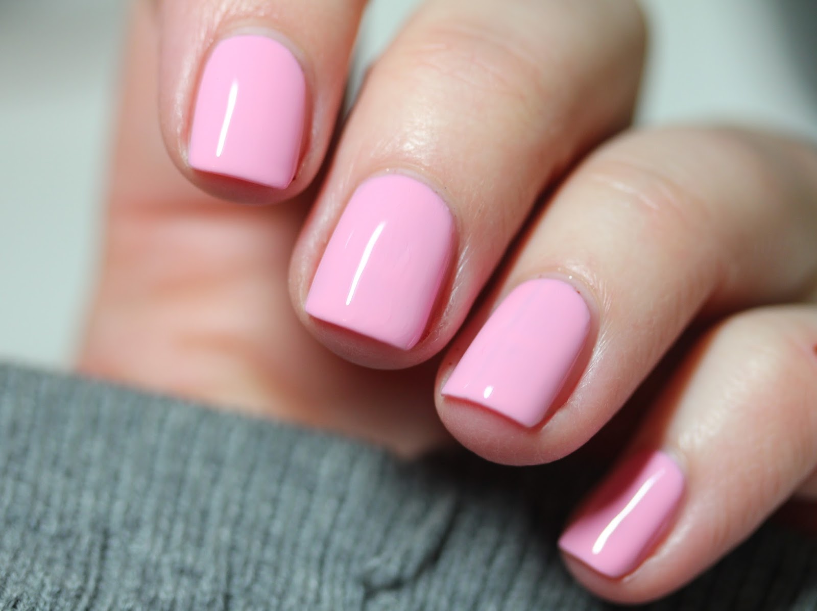 Stronger Nails with Essie Treat Love &amp; Colour | Streets Ahead Style