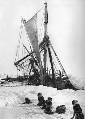 Endurance, crushed by ice and sinking, November 1915 Endurance, crushed by ice and sinking, November 1915