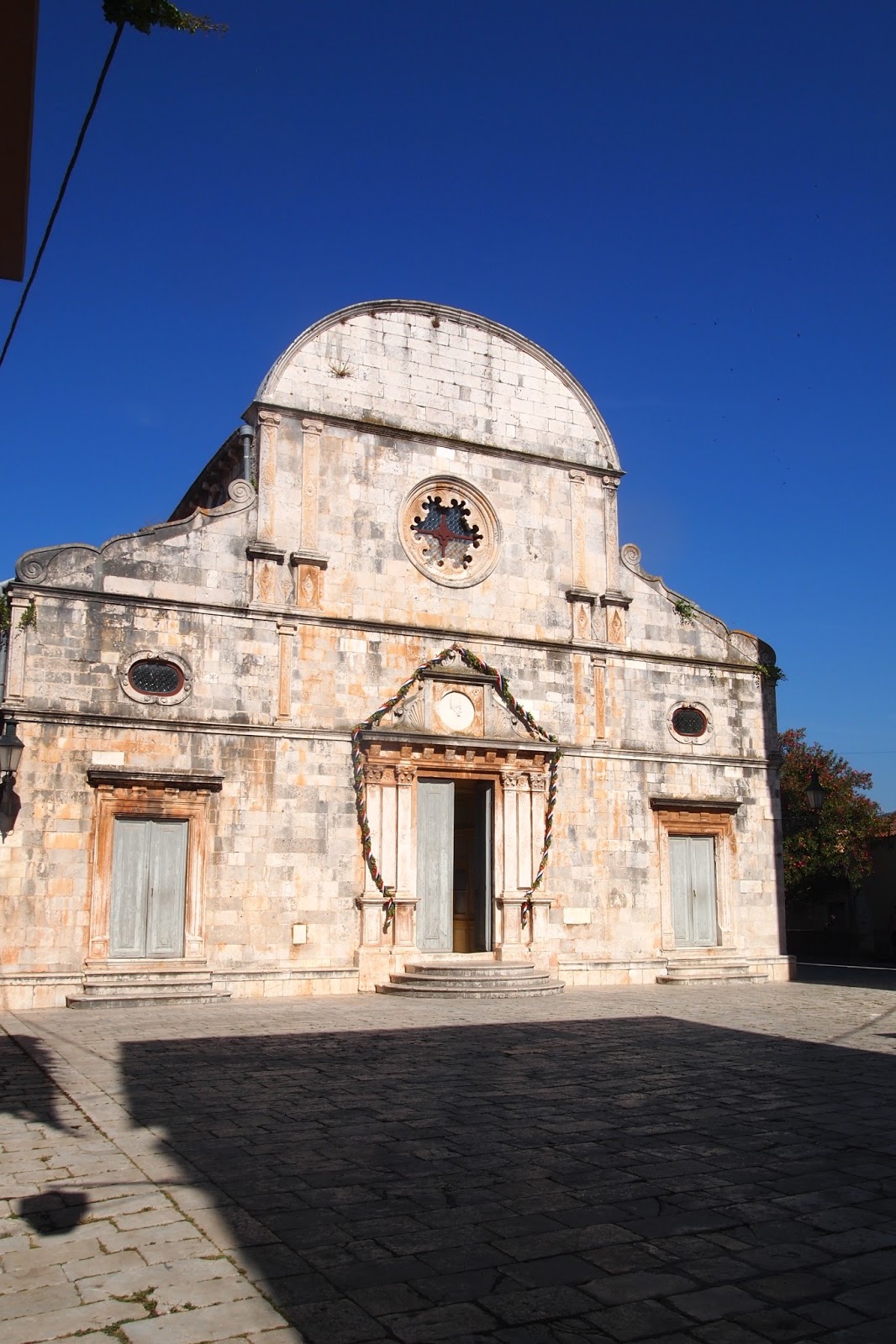 fjaka-croatia-s-island-trip-bra-hvar-and-vis