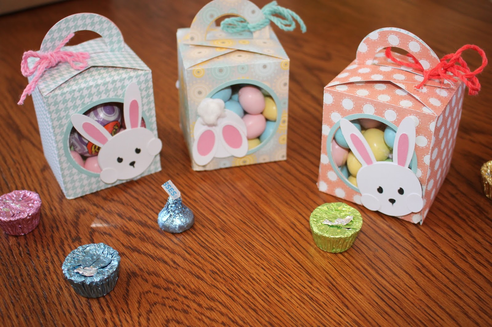 SNIPS BY KELLY EASTER TREAT BOX Bunny Window Box