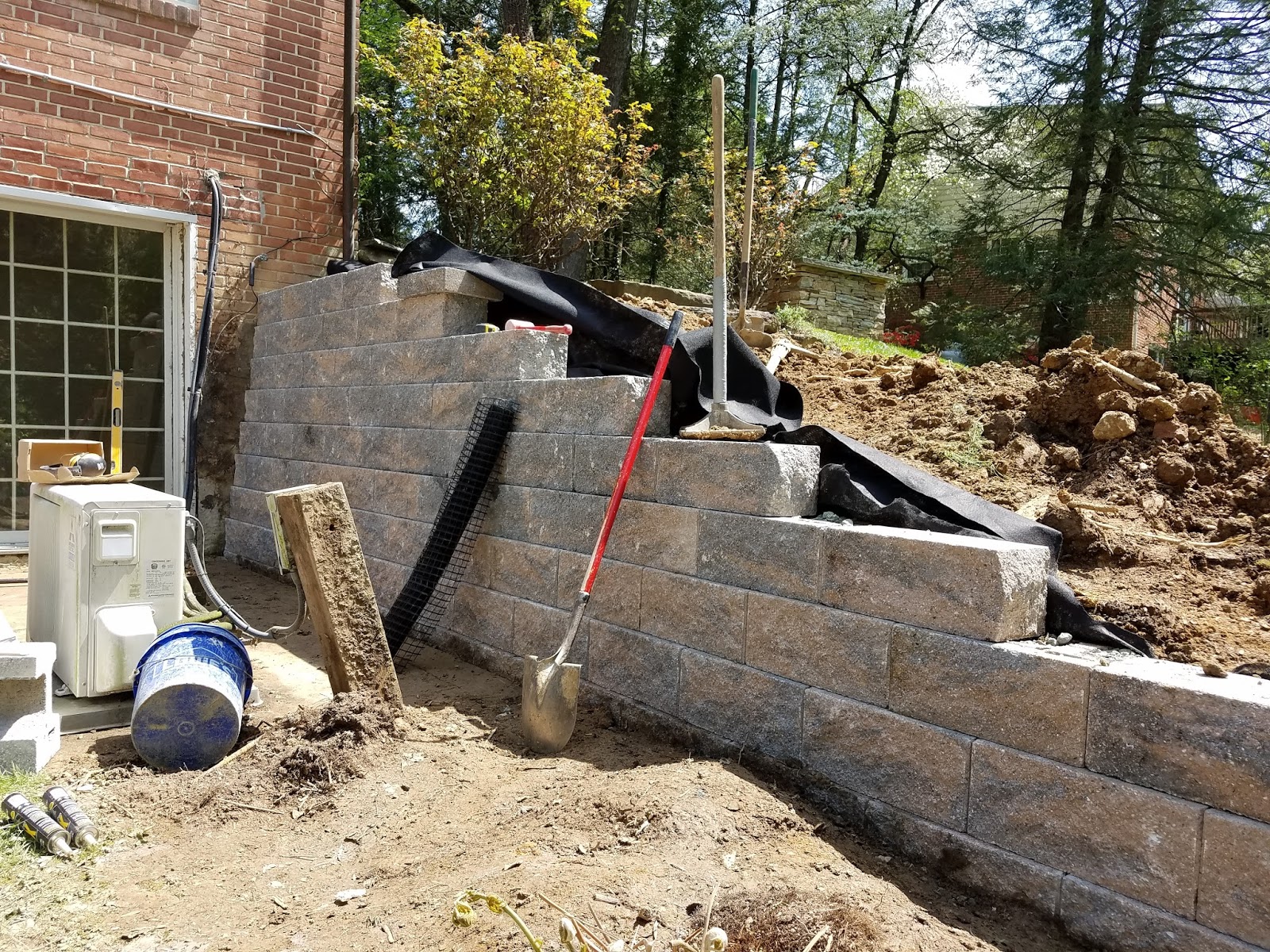 Custom Stoneworks & Design Inc. Retaining Walls installed Baltimore