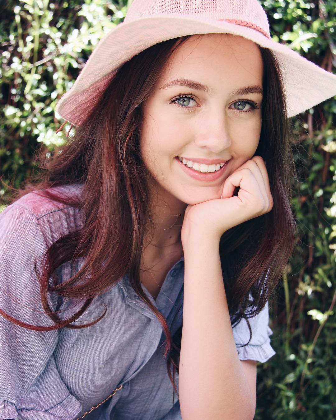 Starlet Arcade: Emma Fuhrmann pictures