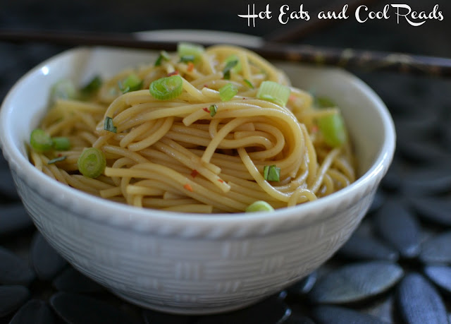 Simple and delicious Asian inspired side or meatless main dish! Perfect for busy weeknights! Spicy Garlic and Basil Sesame Noodles Recipe from Hot Eats and Cool Reads
