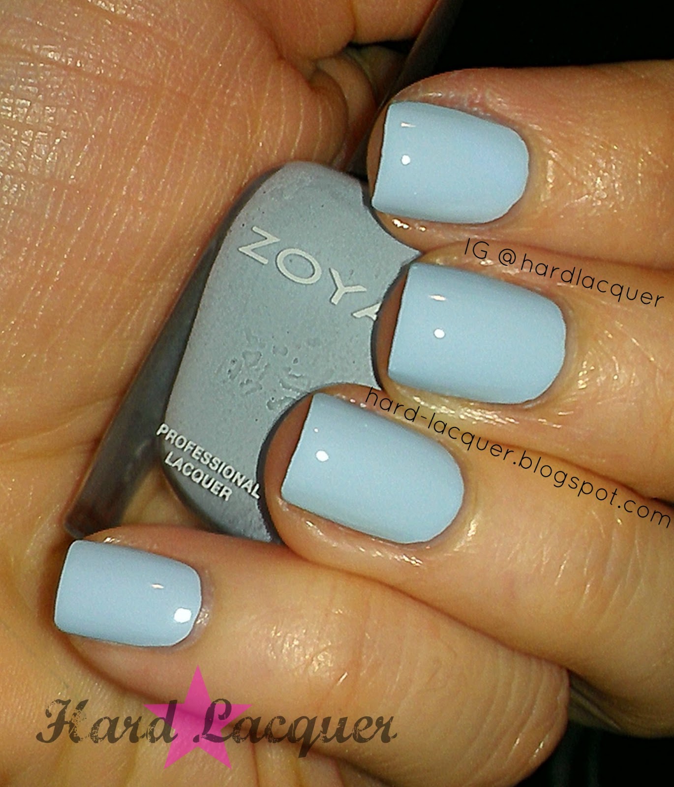 Hard Lacquer Zoya Blu