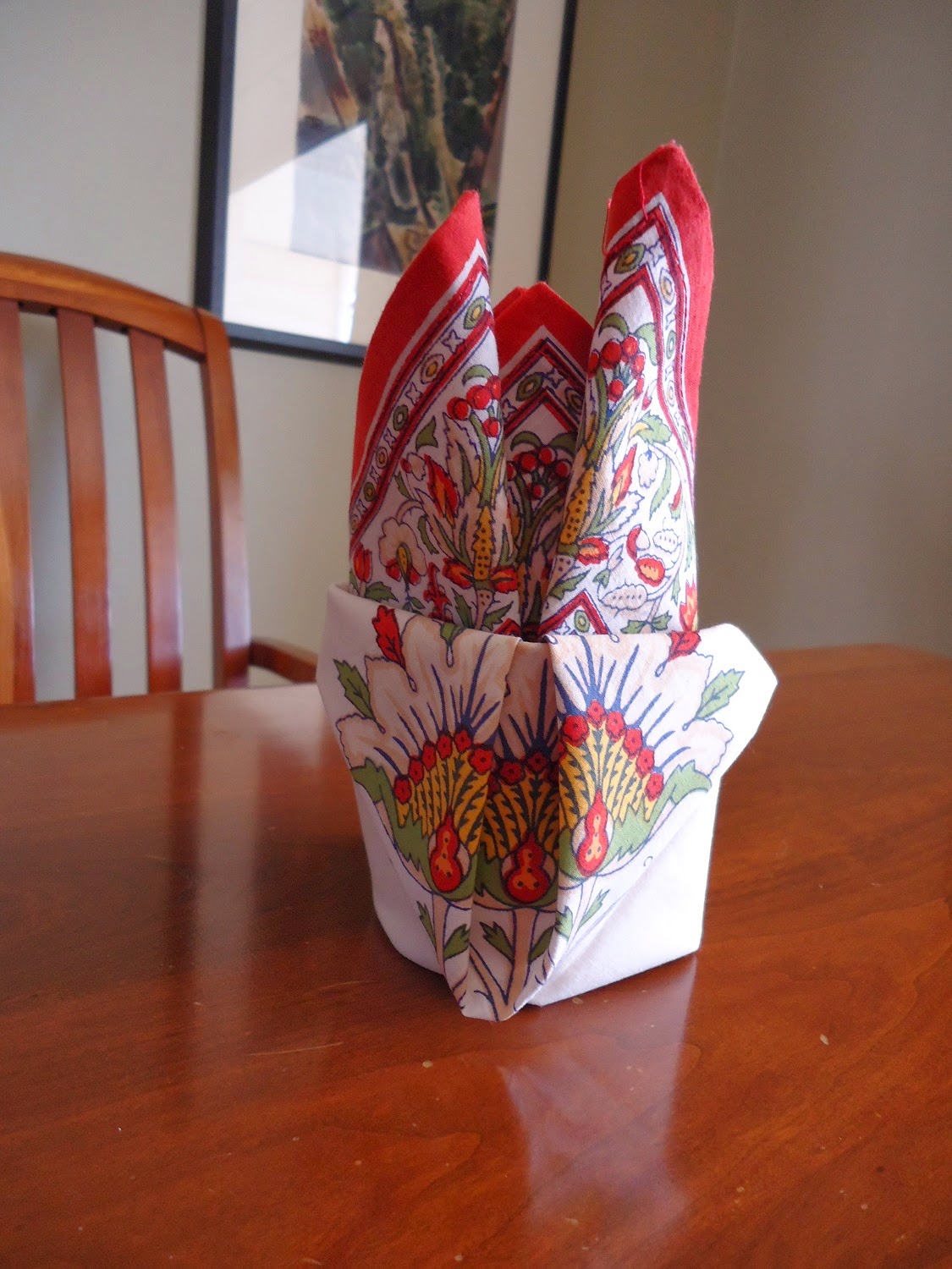 How to Napkin Folding Hat