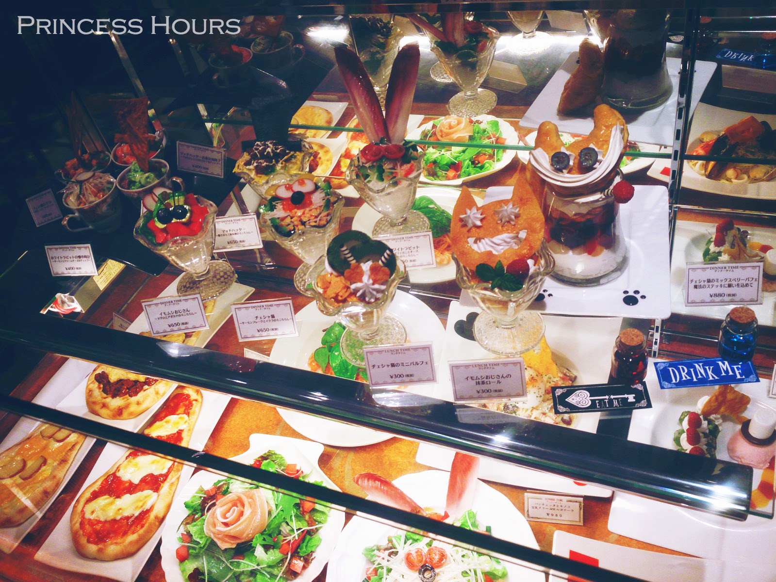 PRINCESS HOURS Alice in Wonderland Restaurant