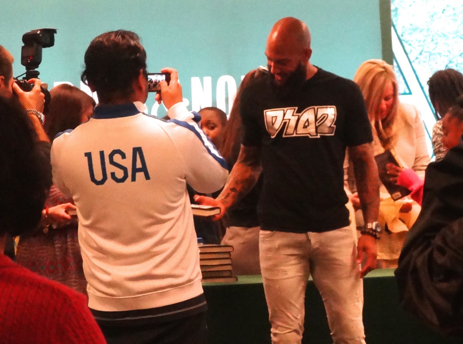 Aaron's Autographs: Tim Howard Book Signing 6/3/15
