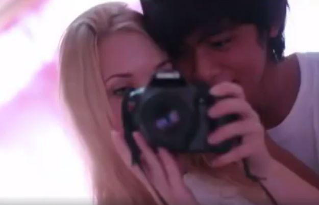 This Canadian woman flew all the way from Canada just to be with her one true love who lives in General Santos City! This Canadian woman flew all the way from Canada just to be with her one true love who lives in General Santos City!