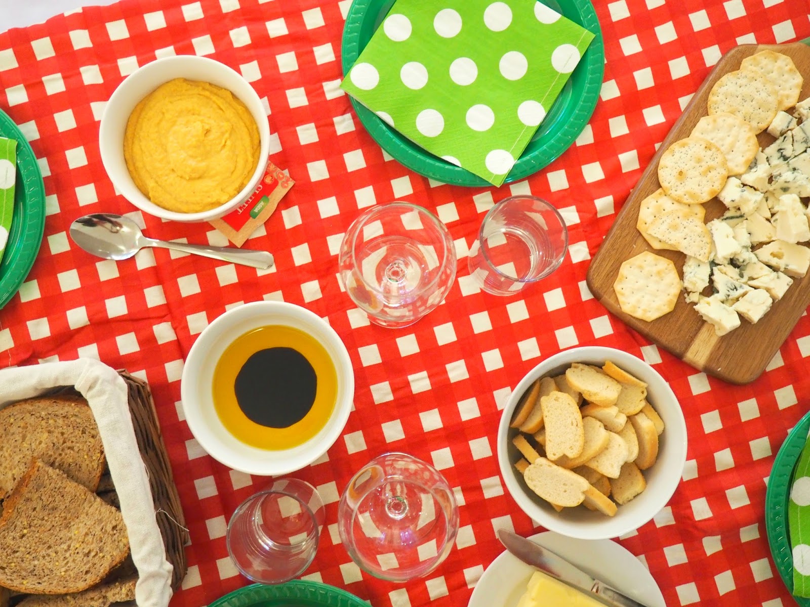 The perfect drinks and picnic pairing with ASDA The story of a girl