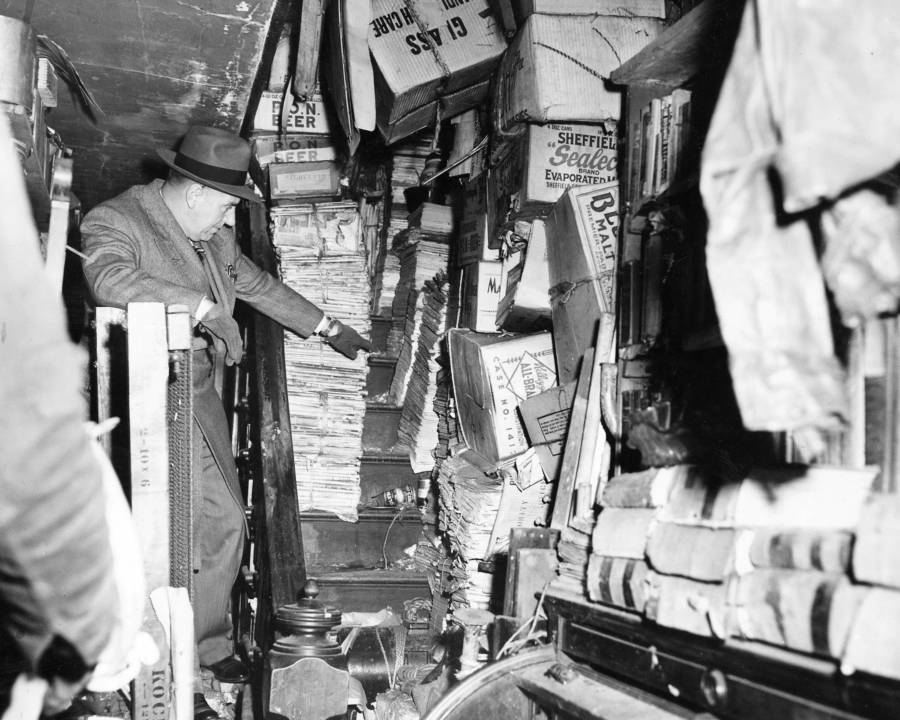The Collyer Brothers Inside the New York City Hoarders' Brownstone After They Were Found Dead