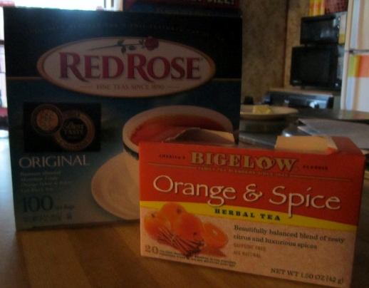 Hint-of-Orange™ Iced Tea Tumbler — Petro's Chili & Chips™